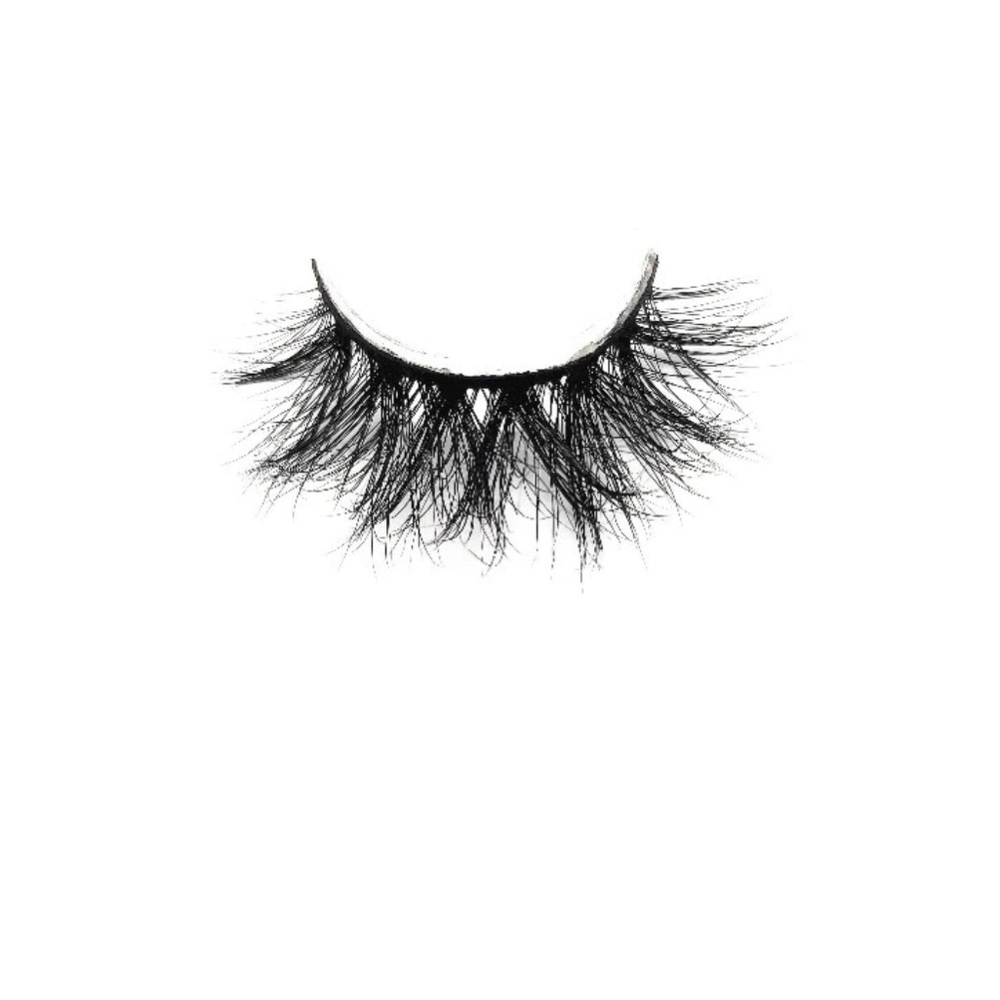 Luxury Pair of Lashes “Love”